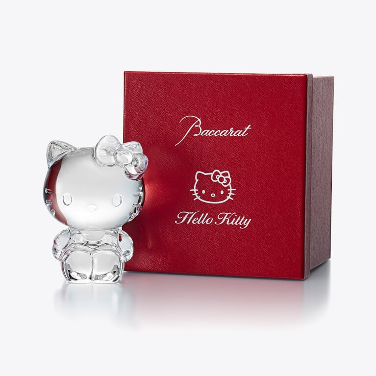 Hello Kitty 玩偶 Baccarat, 透明水晶制成